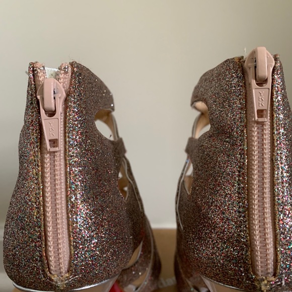 Christian Louboutin heels (COME WITH ORIGINAL BOX) - Picture 2 of 7